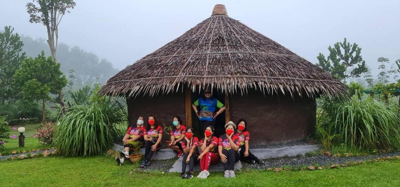 Baan Farang Homestay Phra Saeng Ban Nam Dam Dış mekan fotoğraf